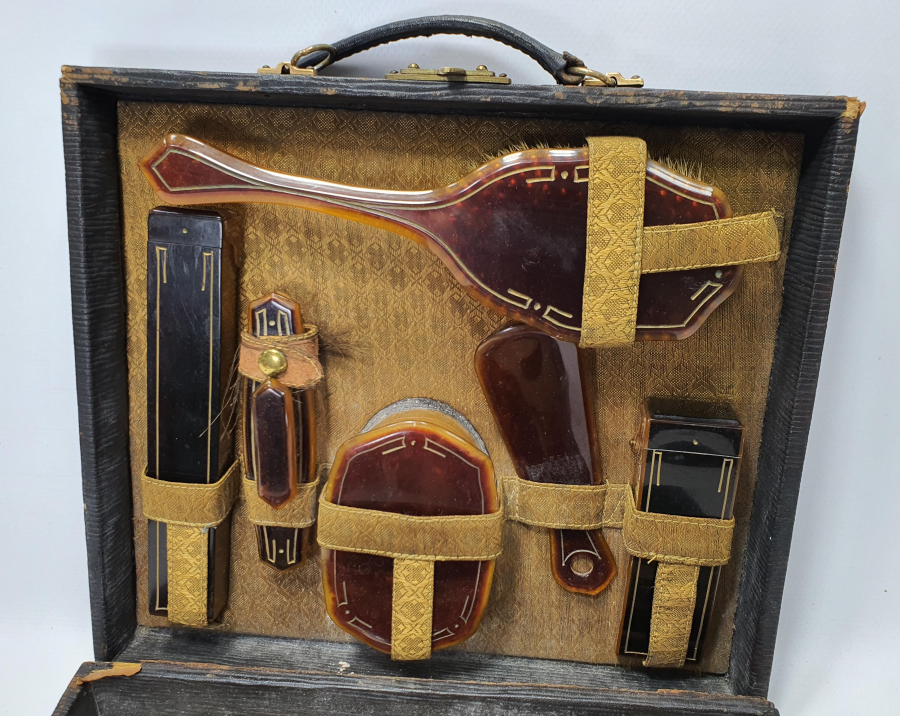 BAĞADAN MAMUL (CARETTA CARETTA KABUĞU) SEYAHAT TAKIMI