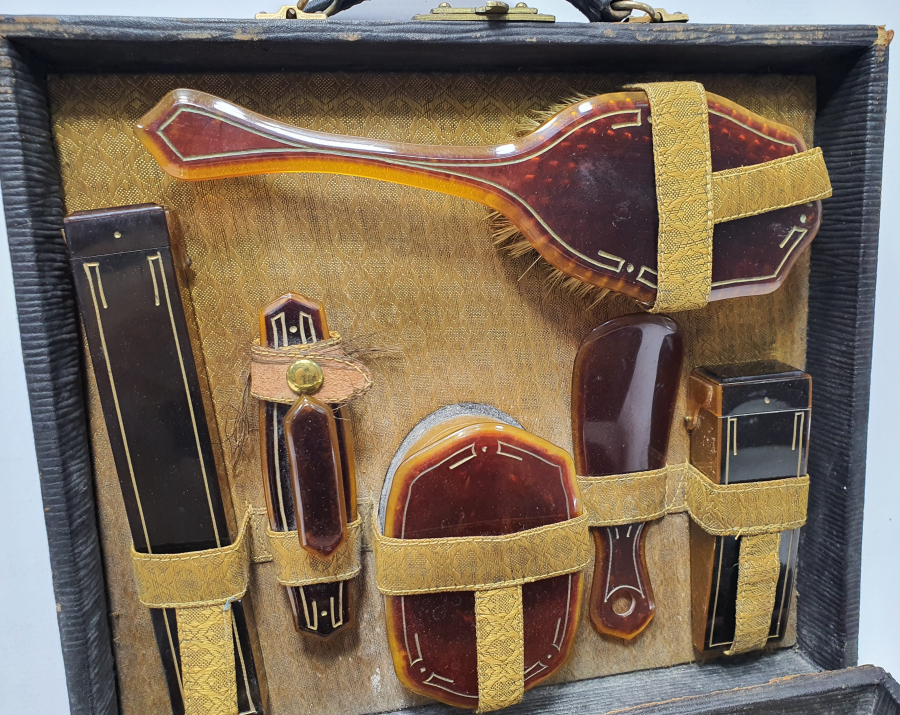 BAĞADAN MAMUL (CARETTA CARETTA KABUĞU) SEYAHAT TAKIMI