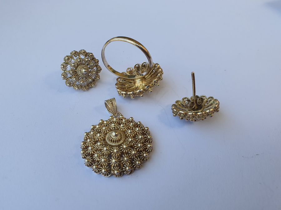 GÜVERSE İŞÇİLİKLİ GÜMÜŞ KÜPE KOLYE YÜZÜK TAKIMI