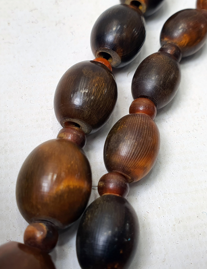 OSMANLI DÖNEMİ BOYNUZDAN MAMUL BÜYÜK BOY GERDANLIK - GERGEDAN BOYNUZU OLABİLİR