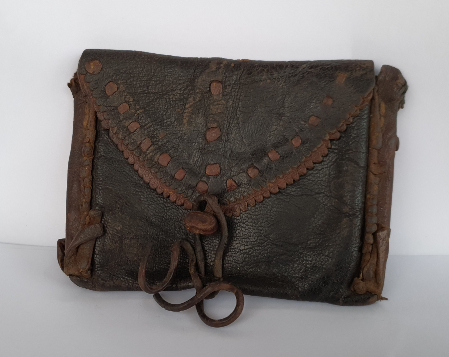 OSMANLI DÖNEMİ DERİDEN MAMUL ENAM-I ŞERİF KABI