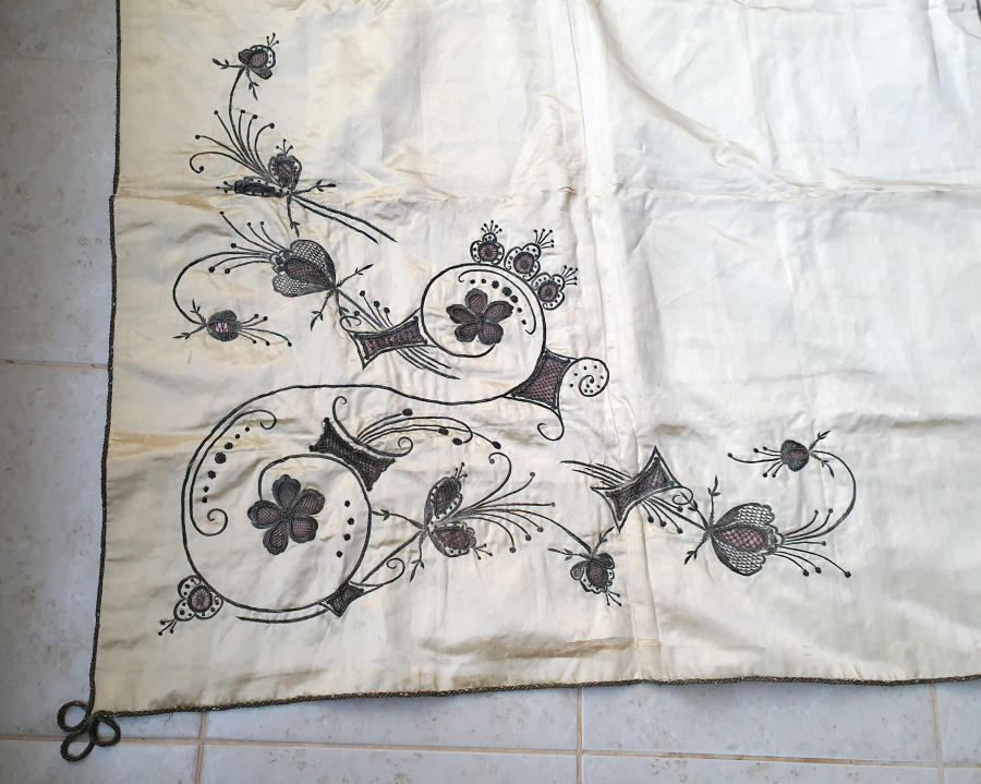 OSMANLI DÖNEMİ GÜMÜŞ İŞLEMELİ GELİN BOHÇASI