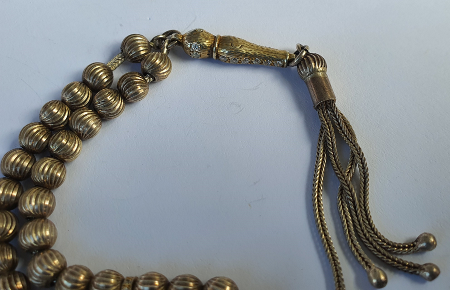 ÜZERİ MARGAZİT TAŞLARLA SÜSLÜ GÜMÜŞ TESBİH