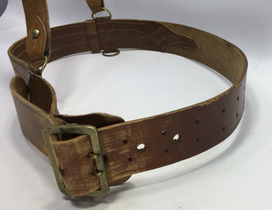 1. DÜNYA SAVAŞI DÖNEMİ TAM TAKIM SUBAY KEMERİ VE OMUZLUĞU