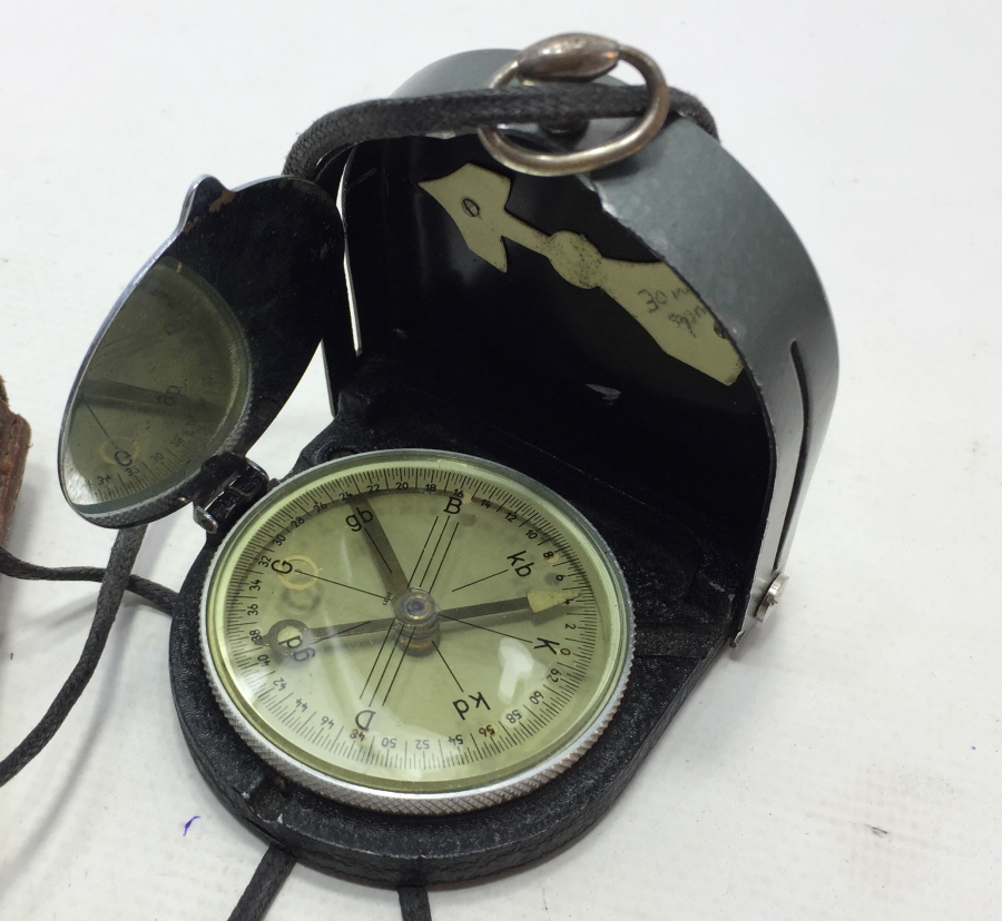 1940 LARDAN SERİ NOLU ASKERİ PUSULA