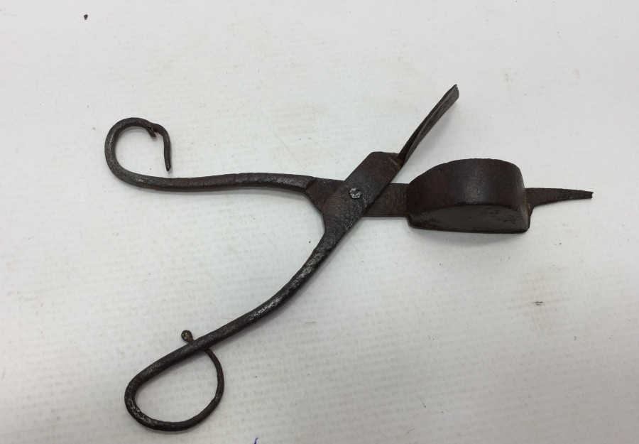 OSMANLI DÖNEMİ EL DÖVME DEMİRDEN MAMUL MUM MAKASI