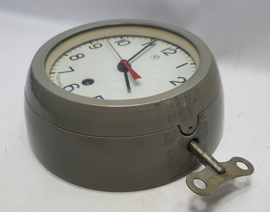 ANTİKA KURMALI RUS GEMİ SAATİ