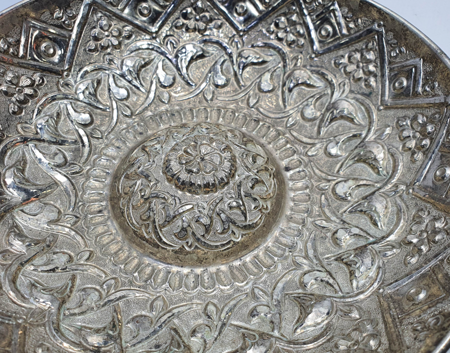 GÜMÜŞ KAPLAMA KABARTMA İŞÇİLİKLİ HAMAM TASI