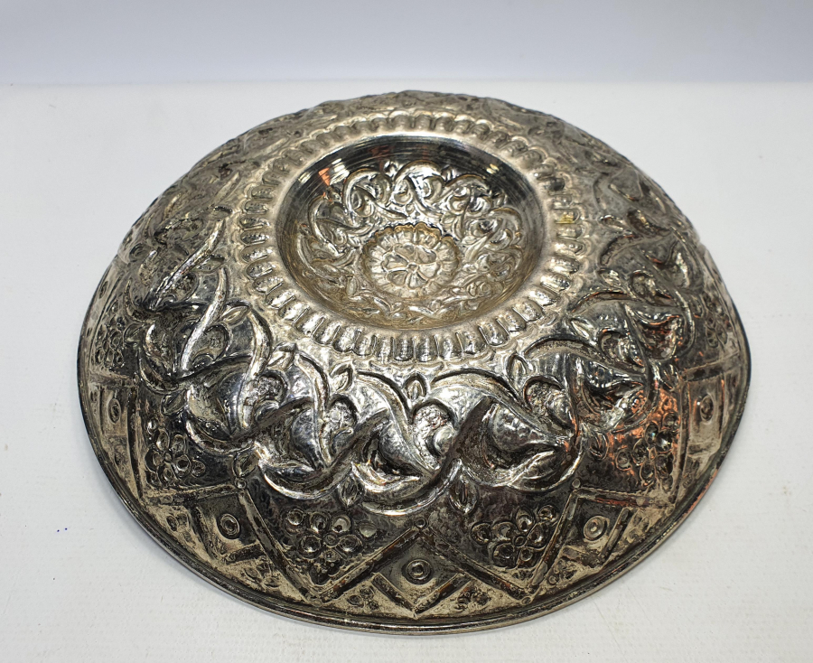 GÜMÜŞ KAPLAMA KABARTMA İŞÇİLİKLİ HAMAM TASI