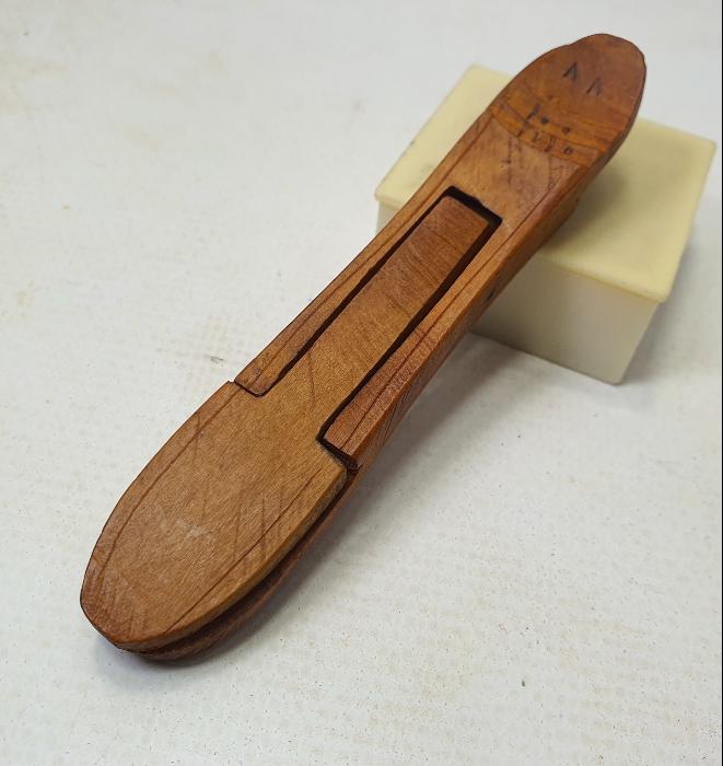 OSMANLI DÖNEMİ AHŞAPTAN MAMUL NADİR KUYUMCU TERAZİSİ