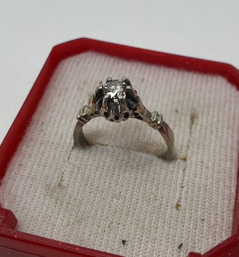 1900 BAŞLARI ÖZEL YAPIM PIRLANTA YÜZÜK