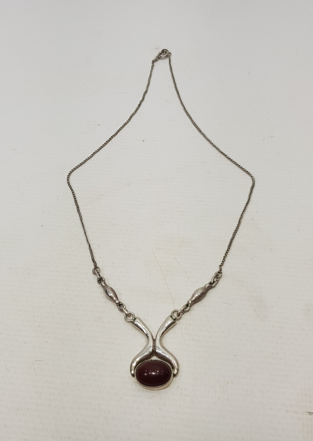 AKİK TAŞLI GÜMÜŞ KOLYE 