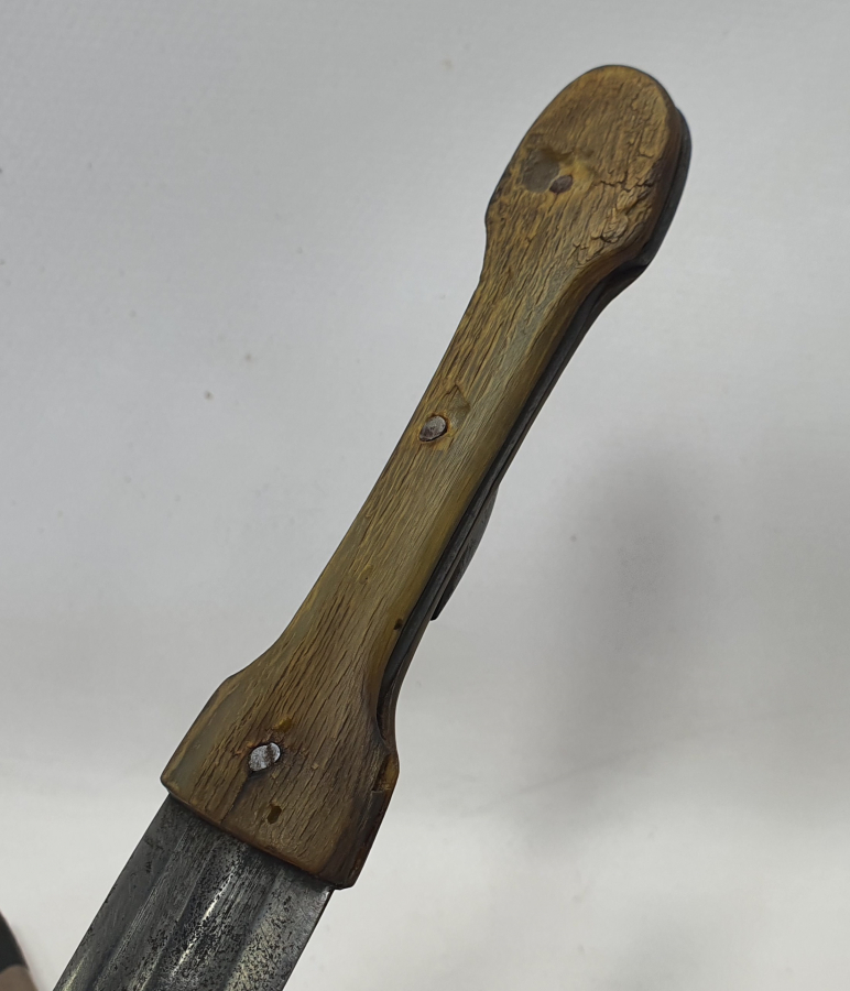 CUMHURİYET BAŞLARI AFYON KAMASI