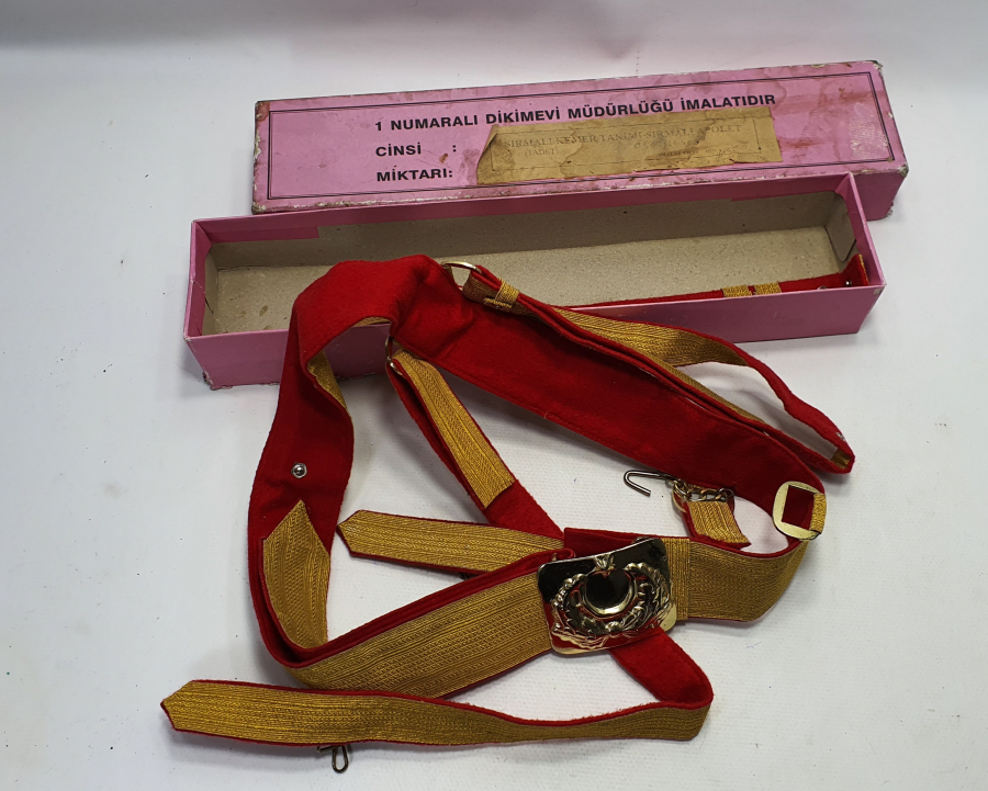 ORJİNAL KUTUSUNDA SUBAY KEMERİ