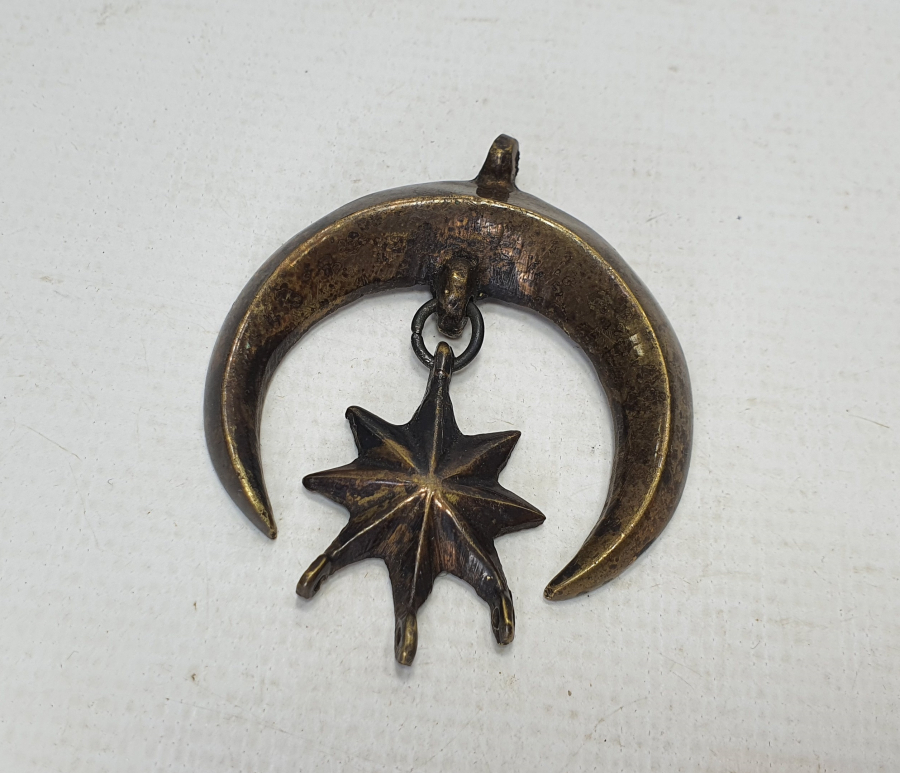 OSMANLI DÖNEMİ AY YILDIZ FORMUNDA BÜYÜK BOY AT SÜSÜ