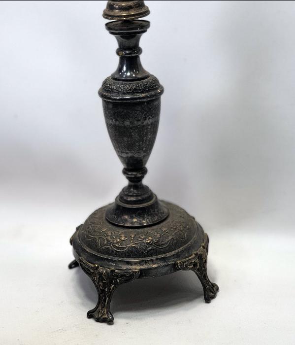 OSMANLI DÖNEMİ AZNAVUR İŞÇİLİKLİ NADİR FORMDA GÜMÜŞ KAPLAMA ŞAMDAN