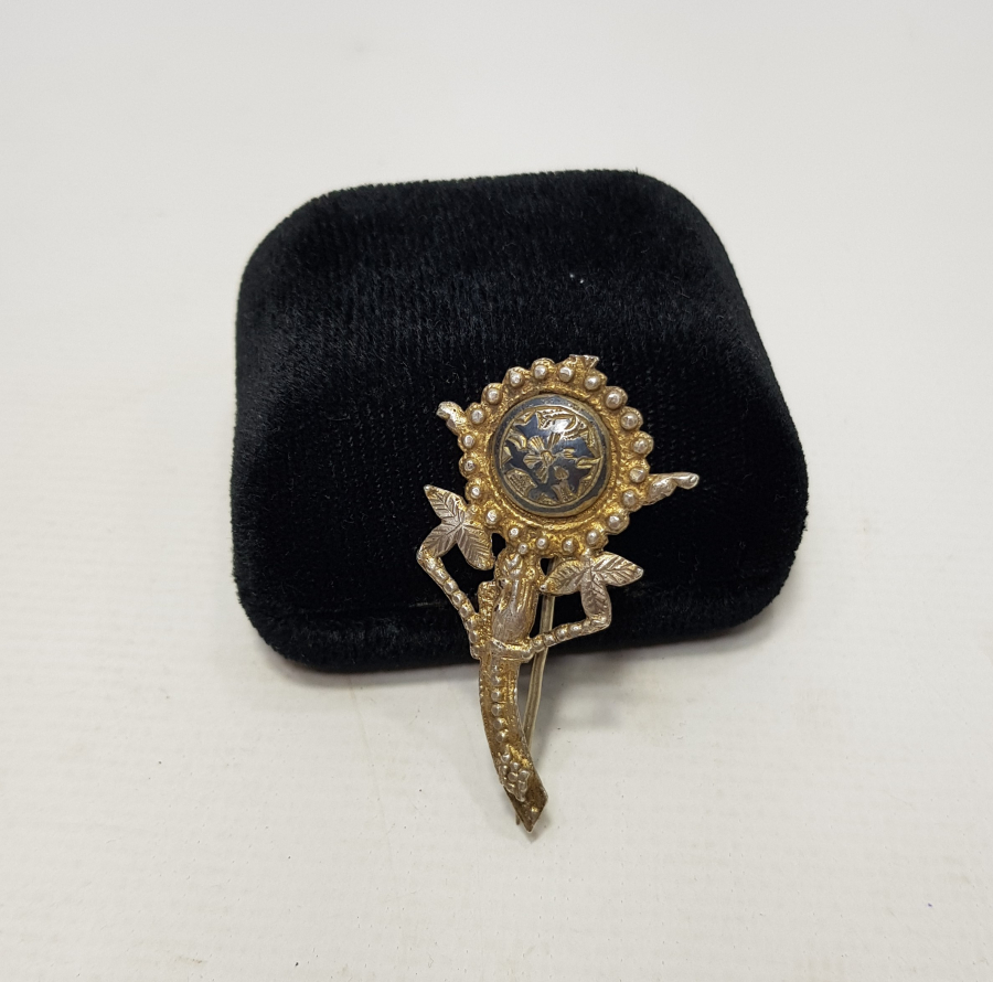 OSMANLI DÖNEMİ ÇİÇEK FORMLU SAVATLI GÜMÜŞ BROŞ 