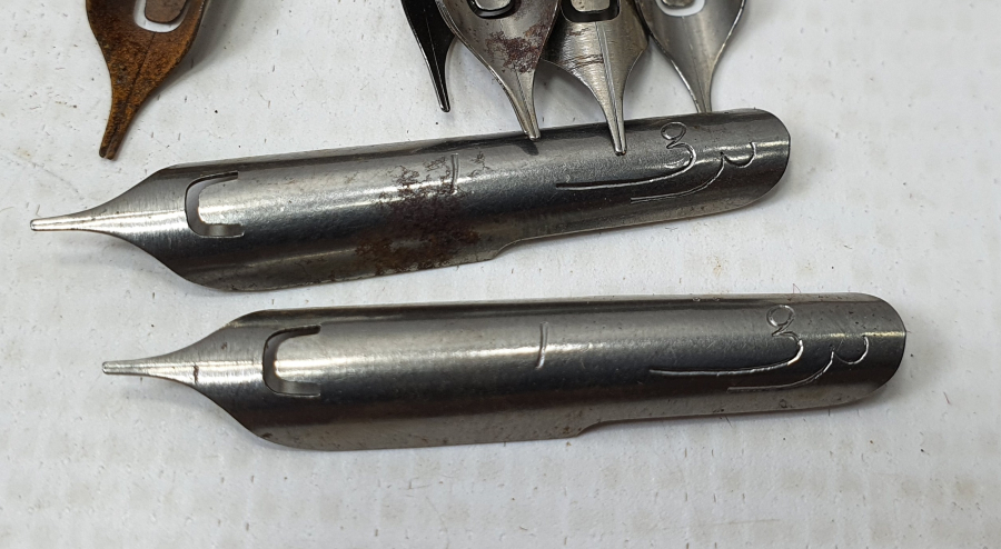 OSMANLI DÖNEMİ ORJİNAL KUTUSUNDA HATTAT DİVİTLERİ