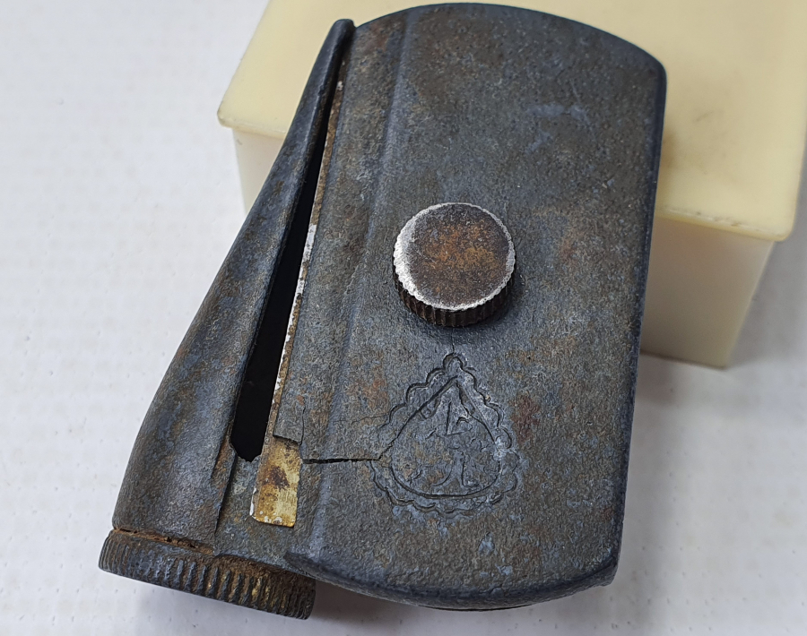 OSMANLI DÖNEMİ ÜZERİ YAPAN USTA DAMGALI ÇOK NADİR KALEMTRAŞ