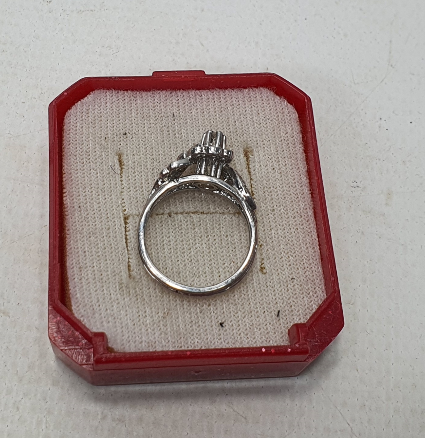 PIRLANTA TAŞLI ÖZEL YAPIM YÜZÜK