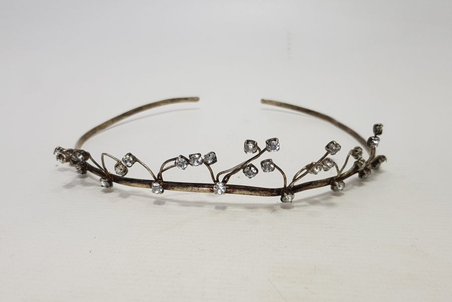 ZİRKON TAŞLARLA SÜSLÜ GÜMÜŞ GELİN TACI 