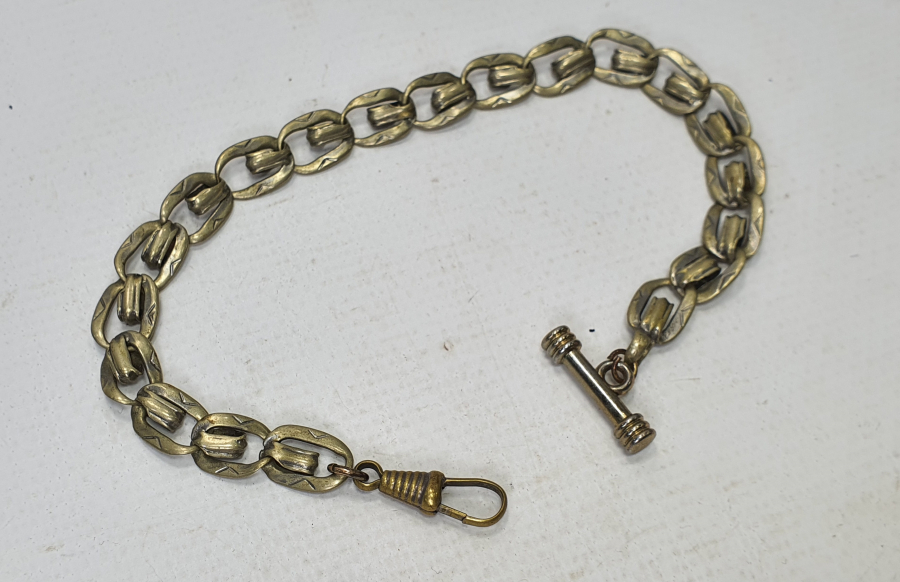 1900 BAŞLARI PRİOR CEP SAATİ KÖSTEĞİ