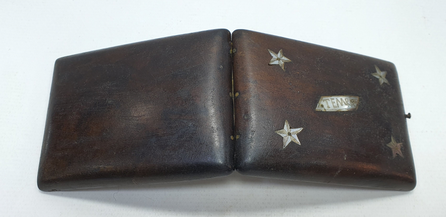 OSMANLI DÖNEMİ AHŞAP ÜZERİ SEDEF KAKMA SİGARA TABAKASI