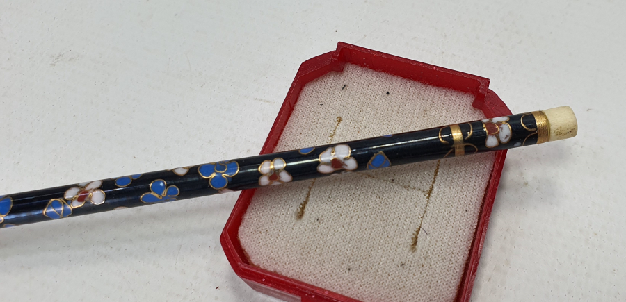 ÜZERİ MİNE İŞÇİLİKLİ OKUMA ÇUBUĞU