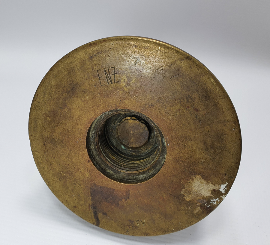 1927 TARİHLİ TOP MERMİSİNDEN YAPILMIŞ MASA ÜSTÜ ÇAKMAĞI