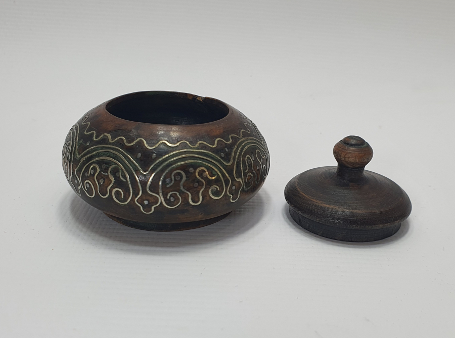 OSMANLI DÖNEMİ AHŞAP ÜZERİ GÜMÜŞ ÇAKMA AFYON İŞİ KAPAKLI HOKKA