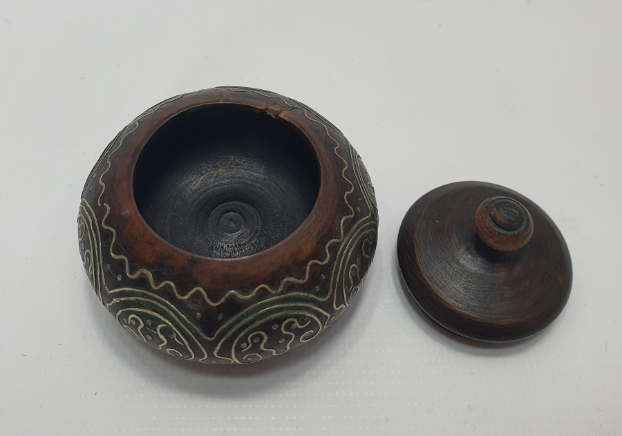 OSMANLI DÖNEMİ AHŞAP ÜZERİ GÜMÜŞ ÇAKMA AFYON İŞİ KAPAKLI HOKKA