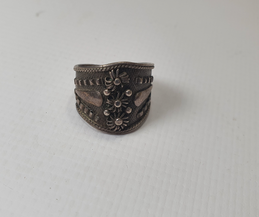 ÖZEL YAPIM GÜVERSE İŞÇİLİKLİ GÜMÜŞ YÜZÜK