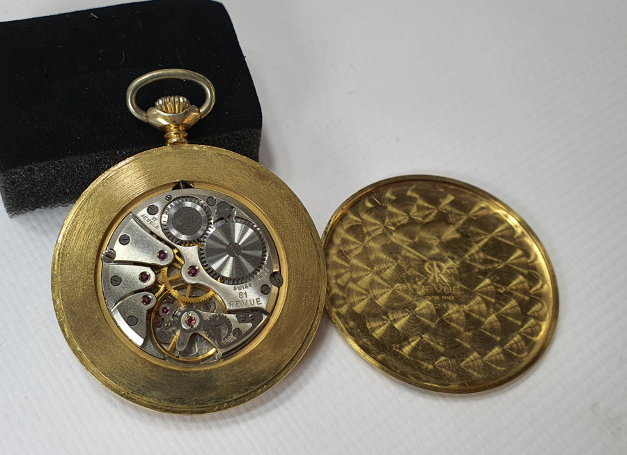 REVUE MARKA ALTIN KAPLAMA KURMALI SMOKİN SAATİ