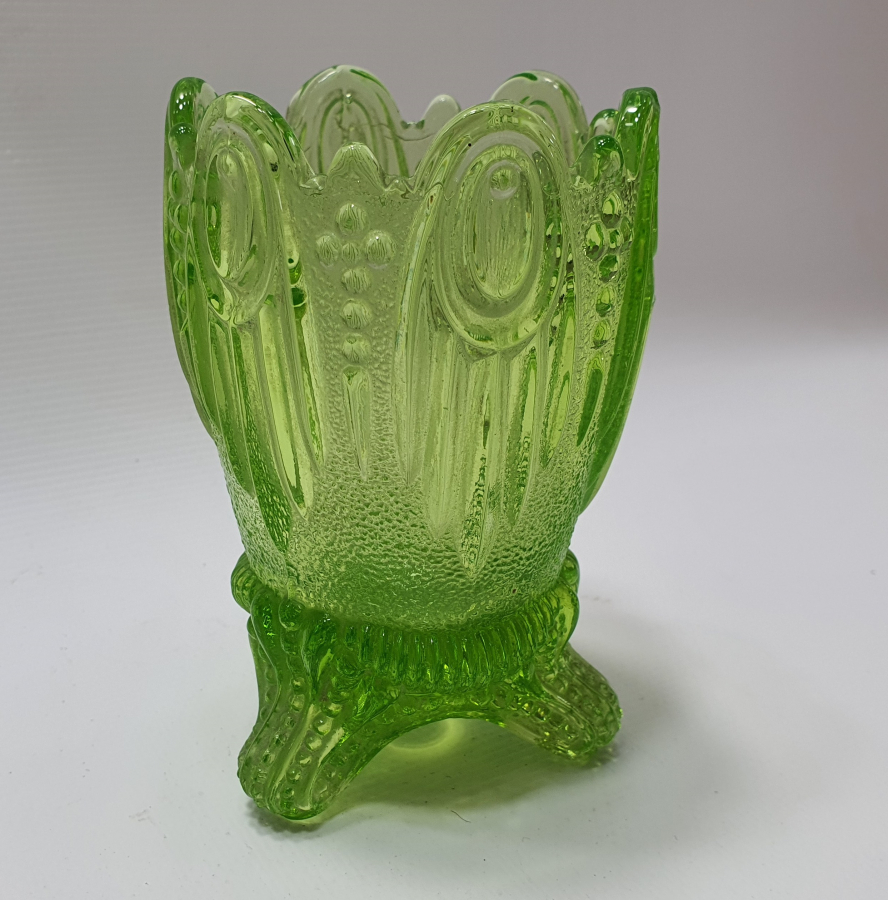 1900 BAŞLARI RENKLİ CAM KAŞIKLIK