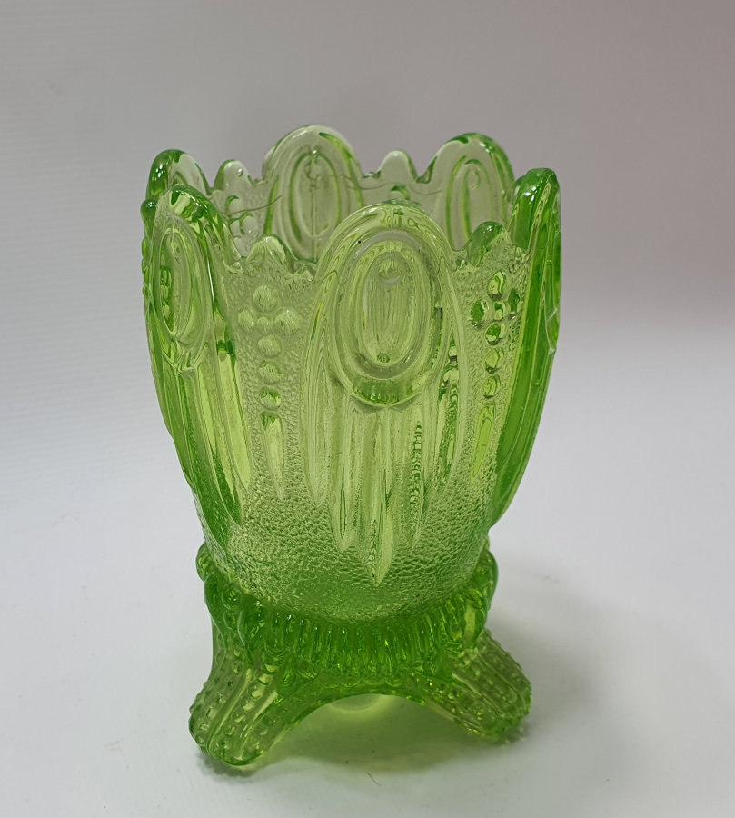 1900 BAŞLARI RENKLİ CAM KAŞIKLIK