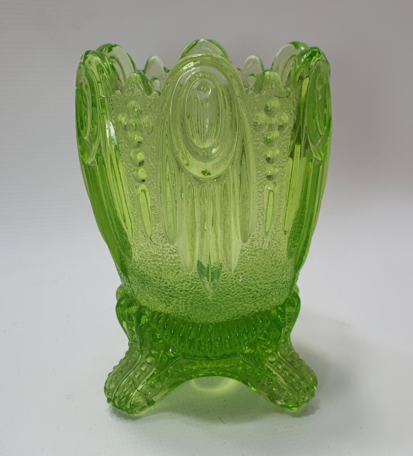 1900 BAŞLARI RENKLİ CAM KAŞIKLIK