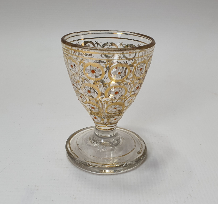 ÜZERİ ALTIN VERMEY VE MİNELİ LİKÖR BARDAĞI