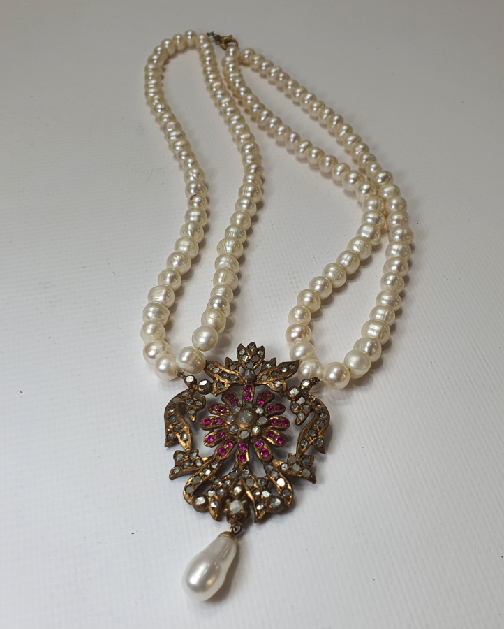 1940 LARDAN ÖZEL YAPIM İNCİ VE ELMASLI GERDANLIK