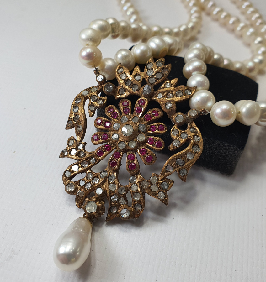 1940 LARDAN ÖZEL YAPIM İNCİ VE ELMASLI GERDANLIK