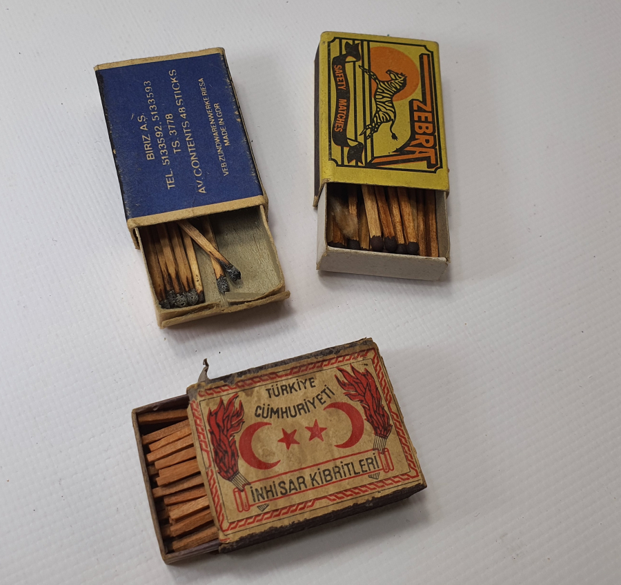 3 ADET ANTİKA KİBRİT