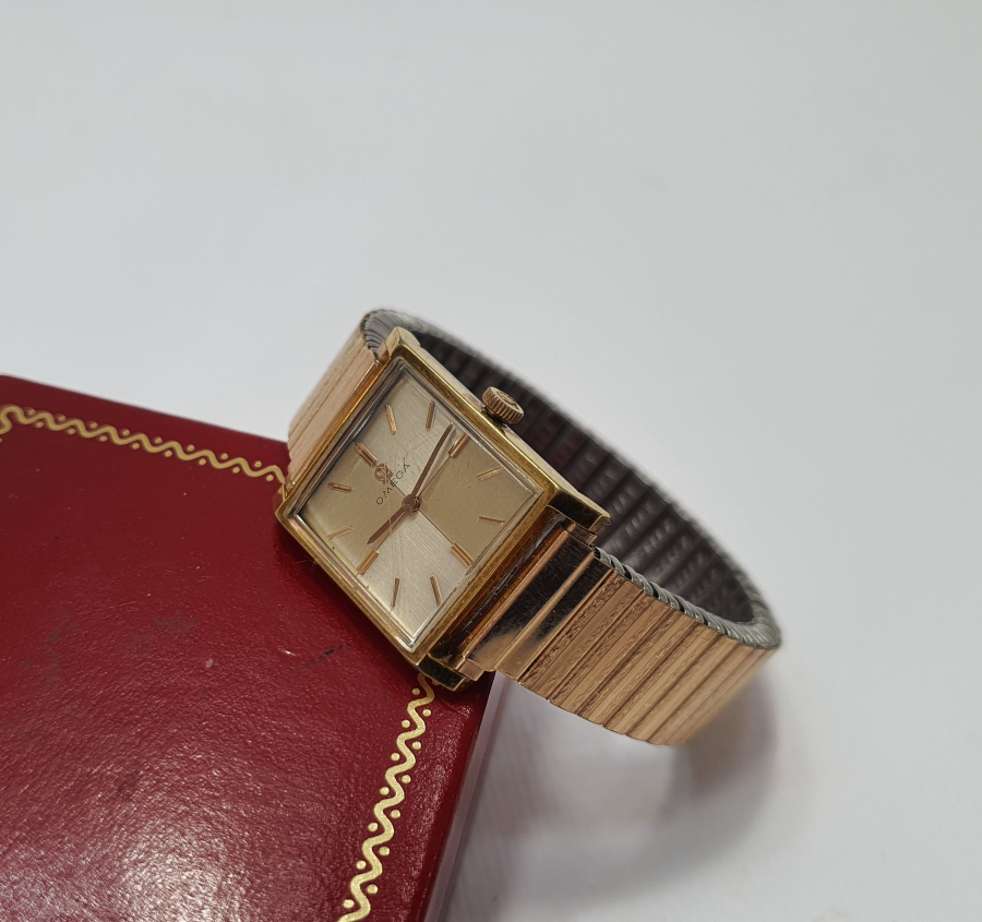 OMEGA MARKA 1960 LARDAN ALTIN KAPLAMA KOL SAATİ