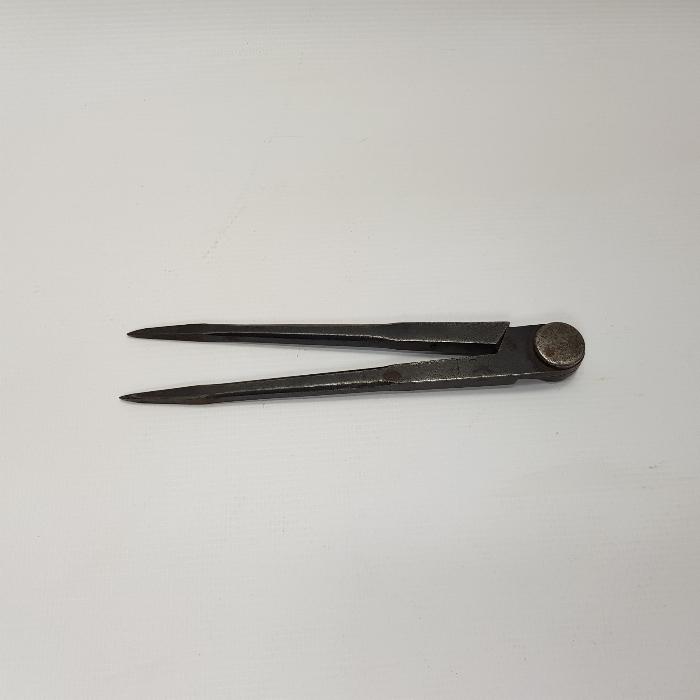 ANTİKA METAL PERGEL 