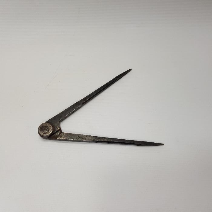 ANTİKA METAL PERGEL 