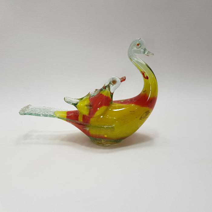 KOPARMA CAM KUĞU BİBLOSU