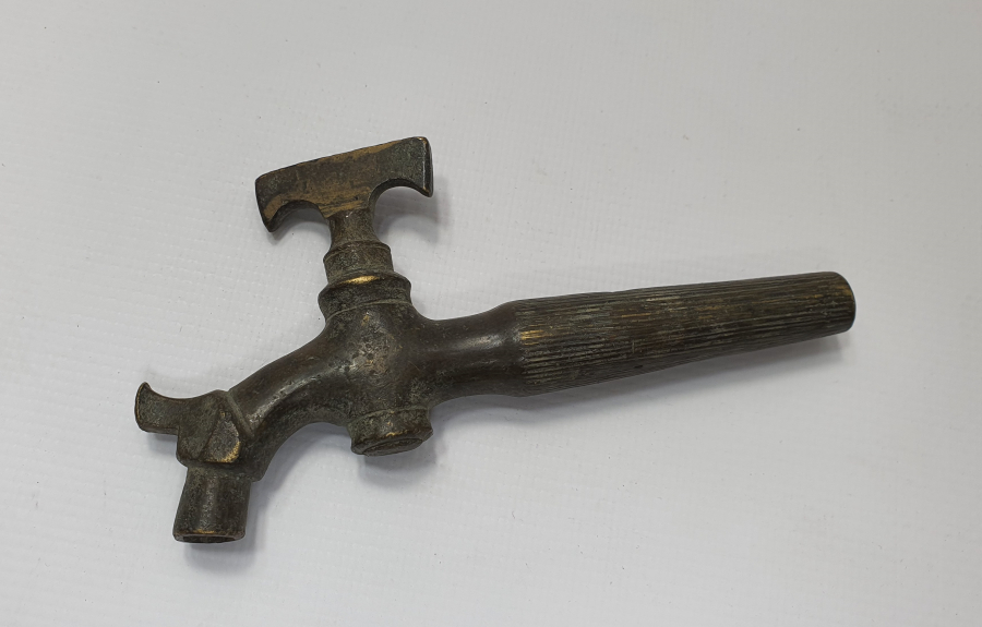 OSMANLI DÖNEMİ KOÇ BAŞLI ŞERBETÇİ MUSLUĞU