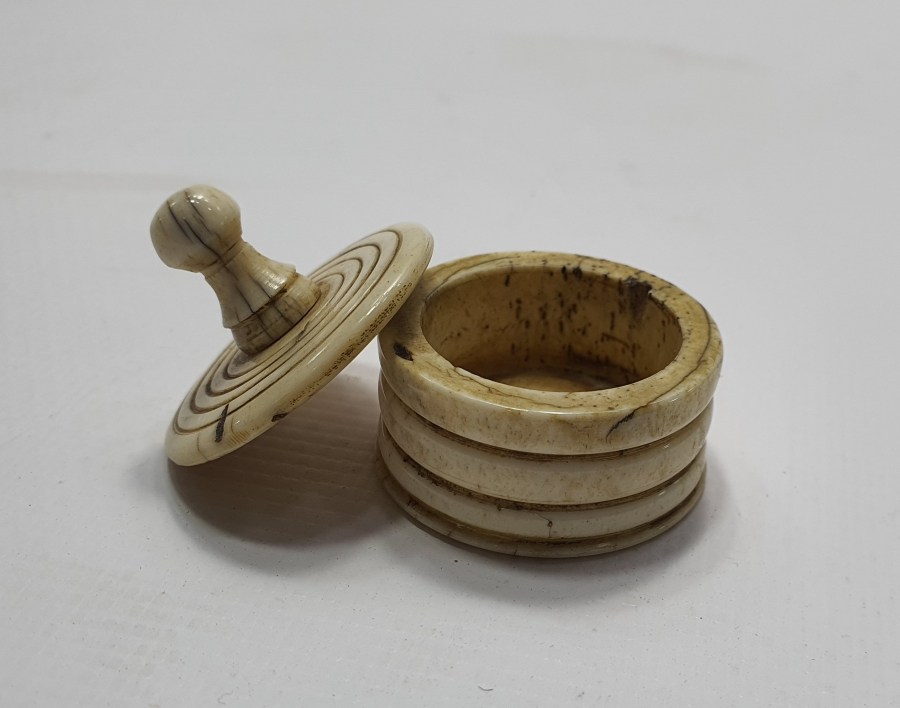 OSMANLI DÖNEMİ NADİR KEMİK SAKIZLIK