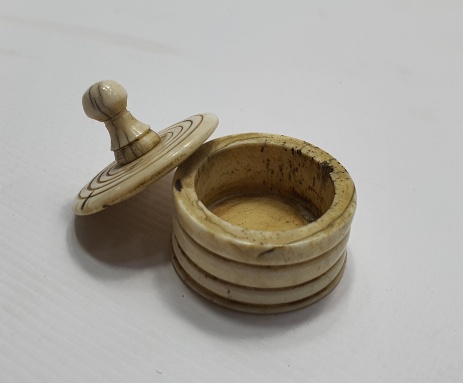 OSMANLI DÖNEMİ NADİR KEMİK SAKIZLIK