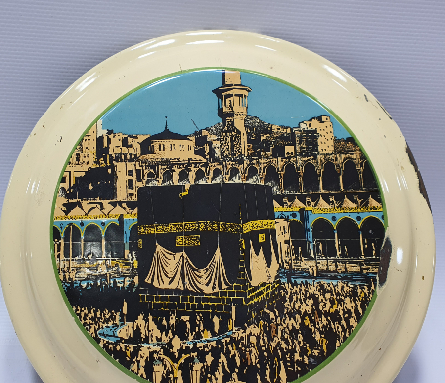 CUMHURİYET BAŞLARI KABE GÖRSELLİ DUVAR TABAĞI