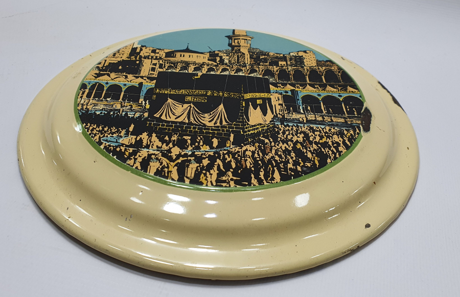 CUMHURİYET BAŞLARI KABE GÖRSELLİ DUVAR TABAĞI