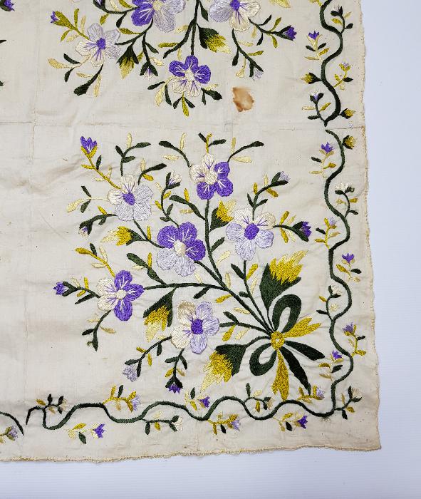 CUMHURİYET İLK DÖNEM HARİKA İŞLEMELİ ÇEVRE 